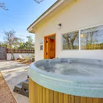 3 Mi To Downtown - W/ Hot Tub In Santa Fe! Сasa de vacaciones Santa Fe