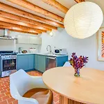 Сasa de vacaciones 3 Mi To Downtown - W/ Hot Tub In Santa Fe!