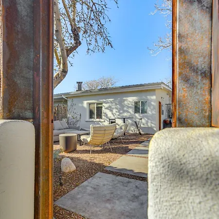 Holiday home 3 Mi To Downtown - W/ Hot Tub In Santa Fe!